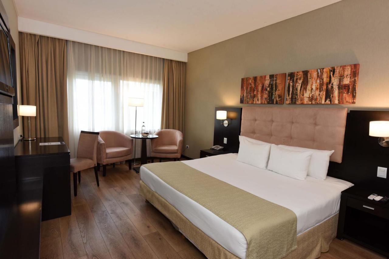 Howard Johnson Resort & Convention Center Ezeiza Exterior photo
