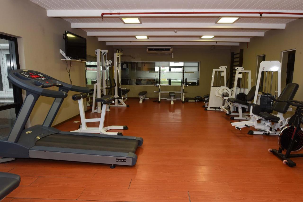 Howard Johnson Resort & Convention Center Ezeiza Exterior photo